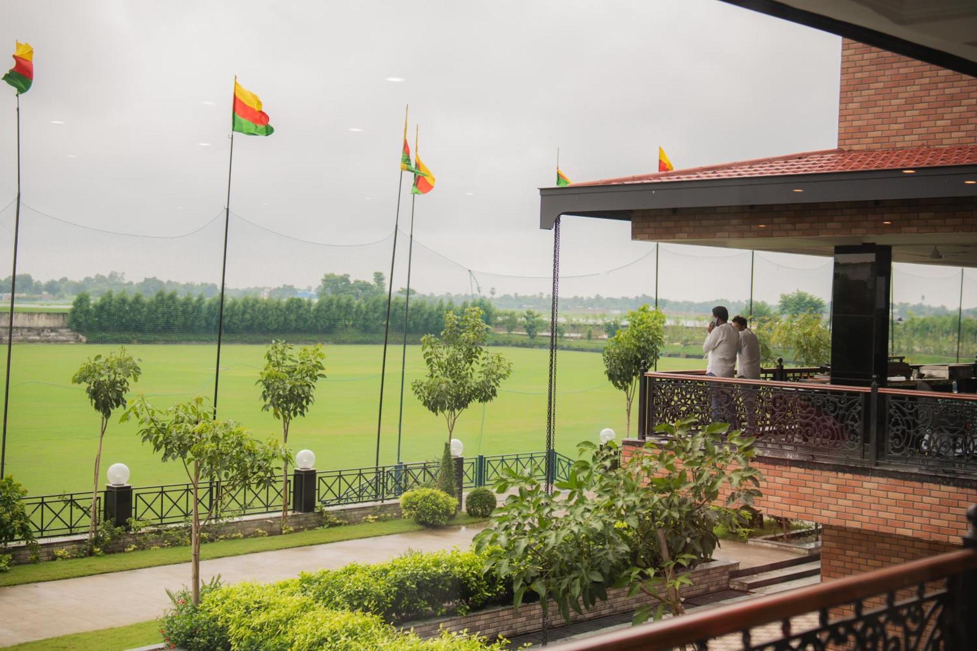 Mayfair Purnea Purnia Buitenkant foto
